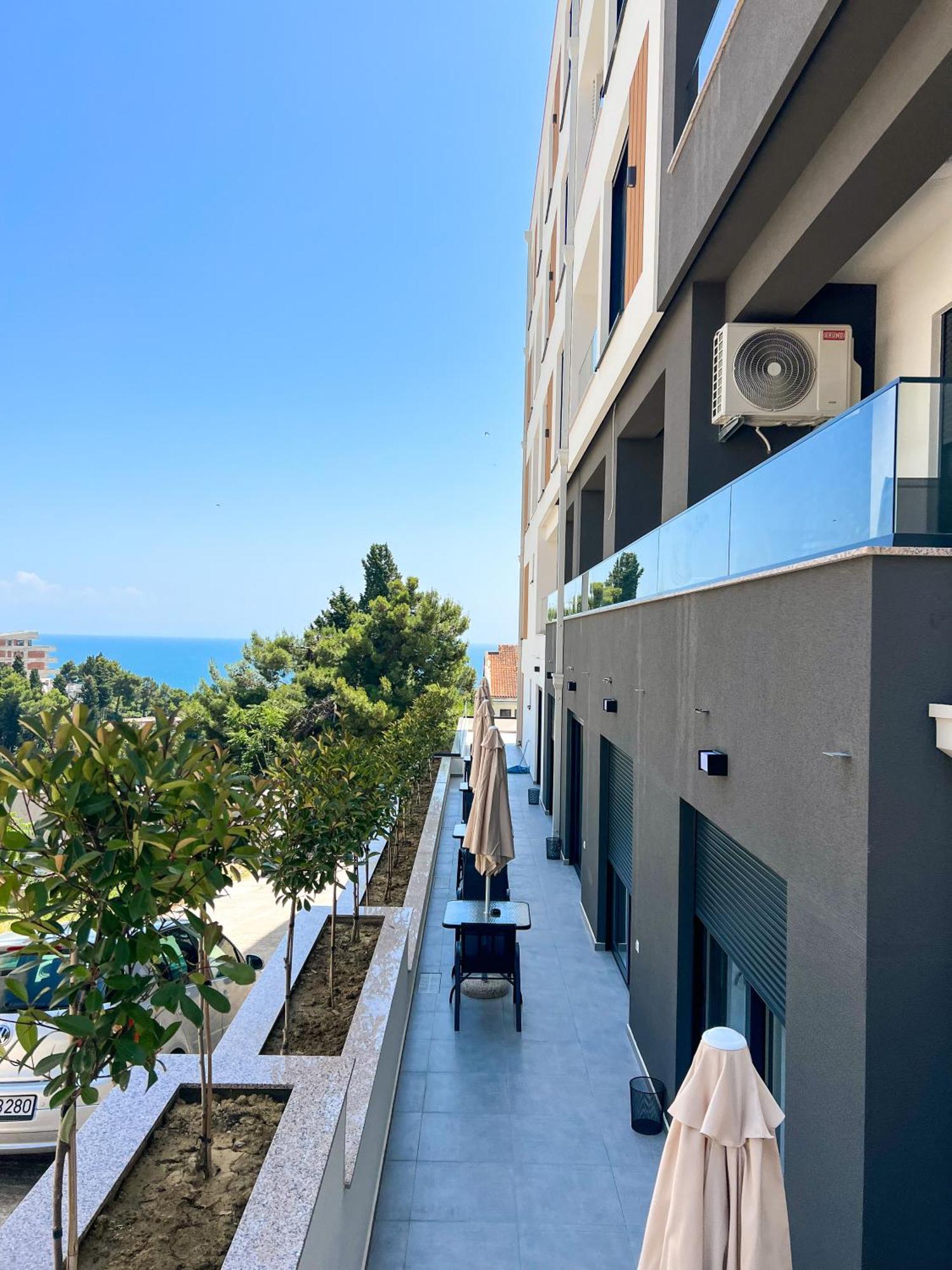 Square Residence Ülgün Dış mekan fotoğraf